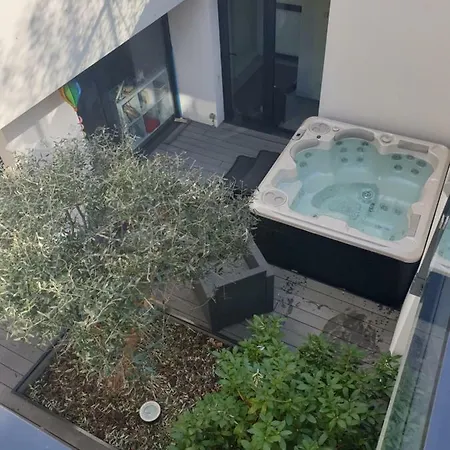 Centre Avec Sauna - Jacuzzi - Parking - 5 Etoiles * Rouen