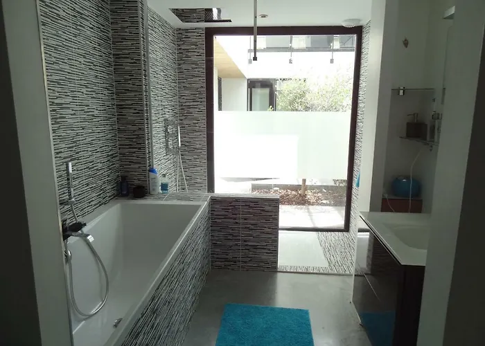 Centre Avec Sauna - Jacuzzi - Parking - 5 Etoiles